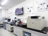島津製作所、川崎殿町に細胞培養工程の品質管理装置の展示行う拠点開所
