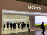 6年ぶりに出展したSONYがブースを壁で覆ったワケ