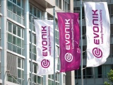 Evonik社、ω3を50％含む粉末素材「AvailOm」を事業化