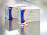 厚労省がPfizer社の新型コロナ経口薬「パキロビッドパック」を特例承認